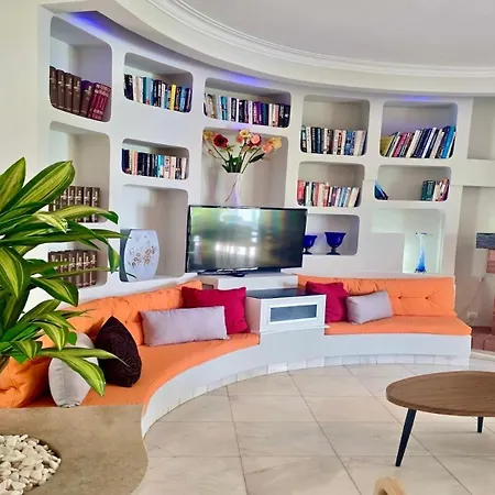 Oasis By Cleverdetails Private Pool, Walk Distance Βιλαμούρα