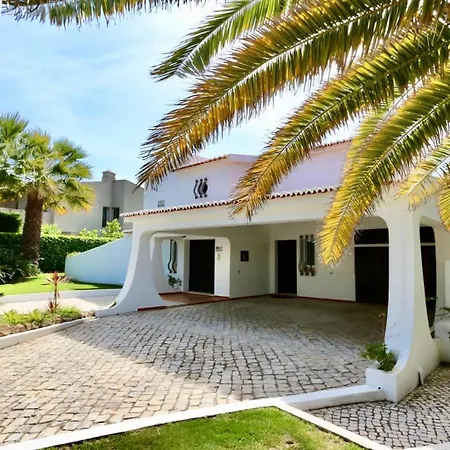 Oasis By Cleverdetails Private Pool, Walk Distance